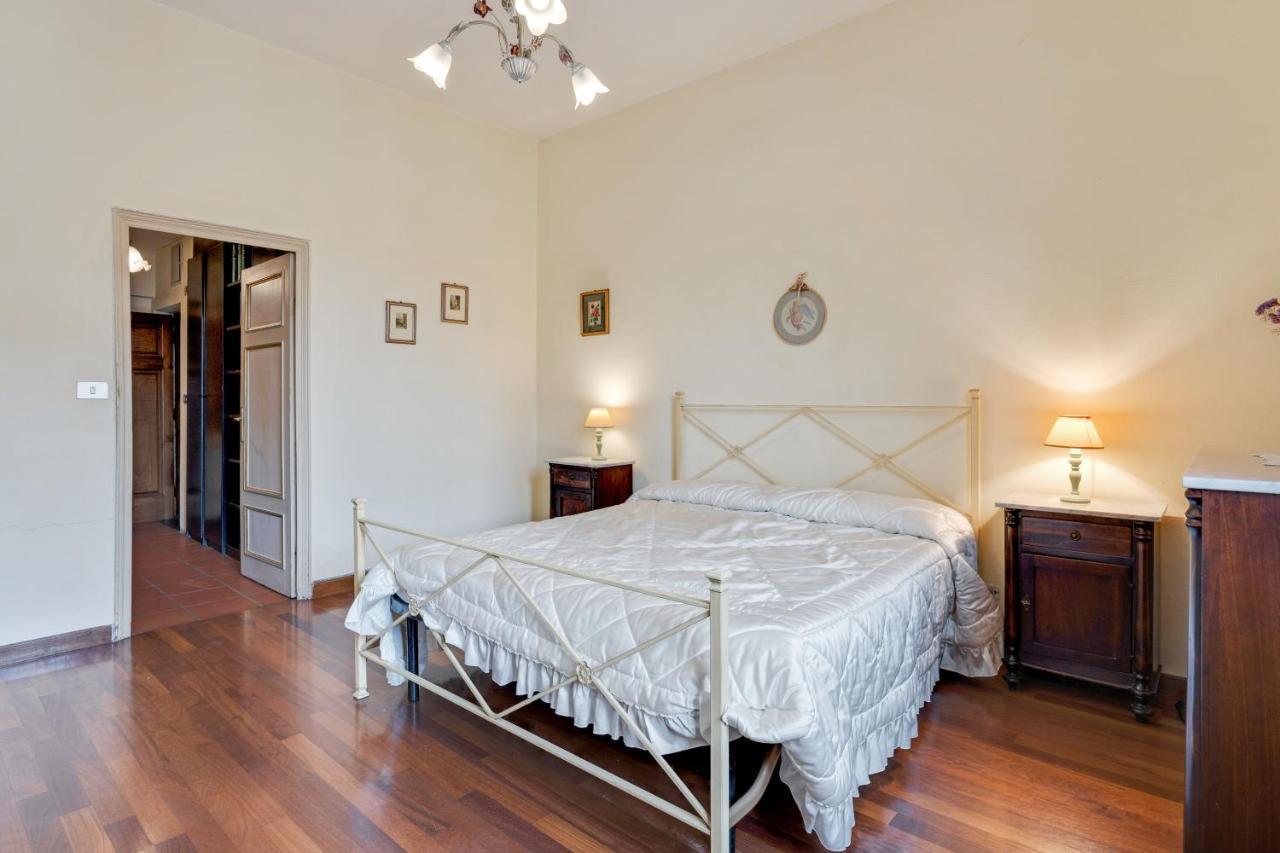 شقة Terrazza San Michele - Affitti Brevi Italia لوكا المظهر الخارجي الصورة