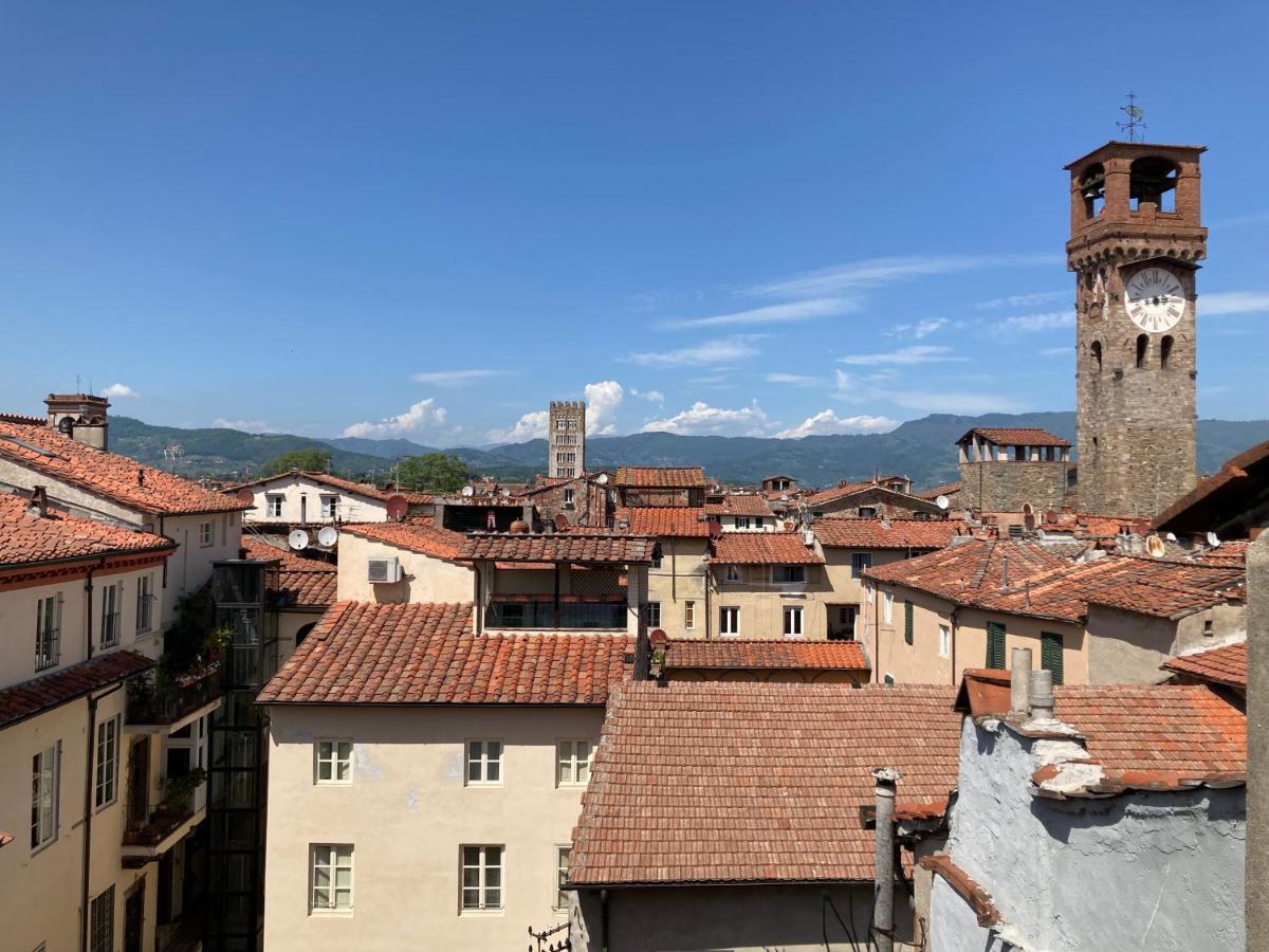 شقة Terrazza San Michele - Affitti Brevi Italia لوكا المظهر الخارجي الصورة